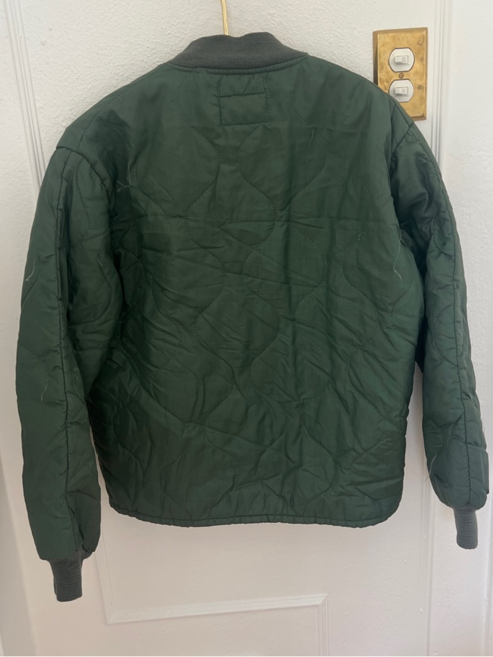 Vintage Quilted Green Bomber Jacket - Men's Lightweight Layer - Picture 3 of 3